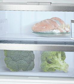 Bosch - 800 Series 11 Cu. Ft. Bottom-Freezer Counter-Depth Refrigerator - Stainless steel