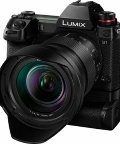 Panasonic - LUMIX S1 Mirrorless Full-Frame 4K Photo Digital Camera with 24-105mm F4 L-Mount Lens - Black
