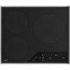 Wolf - Transitional 24" Built-In Electric Induction Cooktop with 3 Burners and Control Lock - Black
