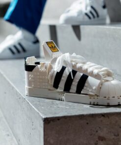LEGO - Icons adidas Originals Superstar 10282