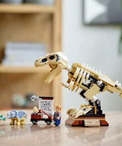 LEGO - Jurassic World T. rex Dinosaur Fossil Exhibition 76940
