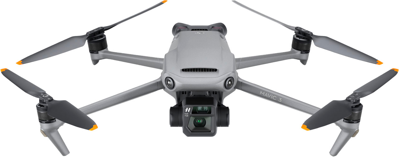 DJI - Mavic 3 Quadcopter with Remote Controller - Gray