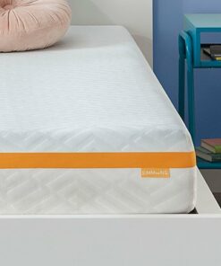 Simmons - 10" Medium Memory Foam Mattress - White 0
