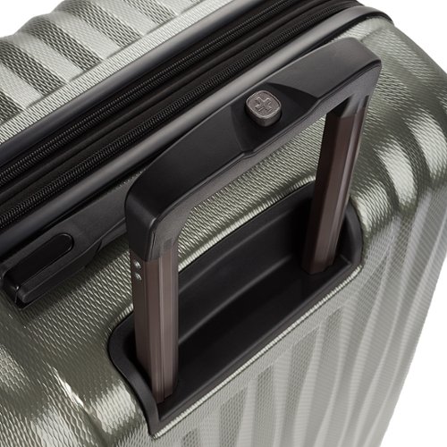 SwissGear - Energie 28" Expandable Spinner Suitcase - Champagne