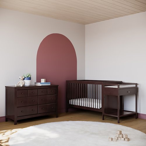 Graco - Fable 4-in-1 Convertible Crib and Changer - Espresso