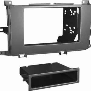 Metra - Dash Kit for Select 2011-2014 Toyota Sienna DIN DDIN - Silver