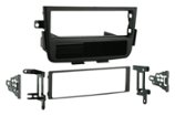 Metra - Dash Kit for Select 2001-2006 Acura MDX DIN - Black