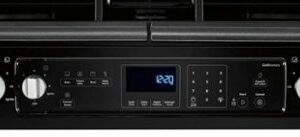 Whirlpool - 5.8 Cu. Ft. Self-Cleaning Slide-In Gas Convection Range