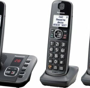 Panasonic - KX-TGE633M DECT 6.0 Expandable Cordless Phone System with Digital Answering System - Metallic Black