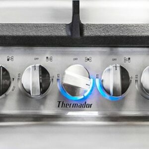 Thermador - Masterpiece 30" Built-In Gas Cooktop with 5 Pedestal Star Burners and ExtraLow Select - Stainless Steel