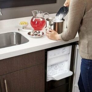 Whirlpool - 15" 50-Lb. Freestanding Icemaker - Stainless Steel