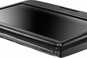 Insignia™ - 10" Portable DVD Player with Swivel Screen - Black