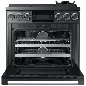 Dacor - Contemporary 5.4 Cu. Ft. Self-Cleaning Freestanding Gas Convection Range with 6 burners, Liquid Propane Convertible - Stainless Steel