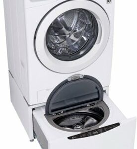 LG - 4.5 Cu. Ft. High Efficiency Stackable Front-Load Washer with 6Motion Technology - White