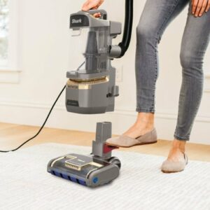 Shark - Rotator Lift-Away DuoClean Upright Vacuum with Self-Cleaning Brushroll & Anti-Allergen Complete Seal - Silver