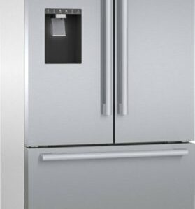 Bosch - 500 Series 21 Cu. Ft. French Door Counter-Depth Smart Refrigerator with External Water and Ice Maker - Stainless Steel