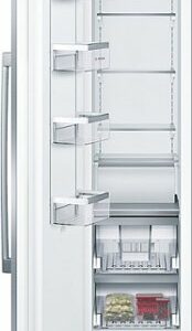 Bosch - Benchmark 8.6 Cu. Ft. Frost-Free Smart Upright Freezer with Internal Ice Maker - Custom Panel Ready