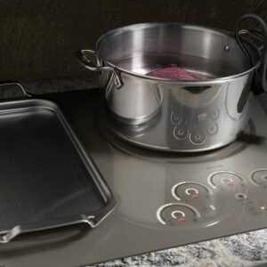 Monogram - 30" Built-In Electric Induction Cooktop with 4 Elements - Black Graphite