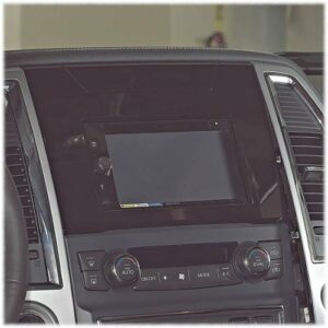 Metra - Dash Kit for Select 2020-2023 Nissan Titan DDIN - High Gloss Black