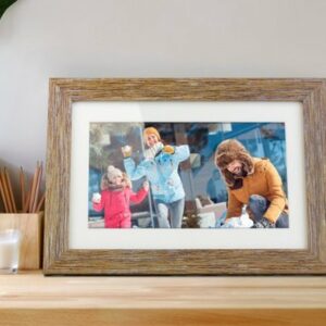 Aluratek - 10" LCD Wi-Fi Touchscreen Digital Photo Frame - Distressed Wood