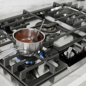 Bosch - Benchmark Series 30" Built-In Gas Cooktop with 5 burners - Stainless Steel