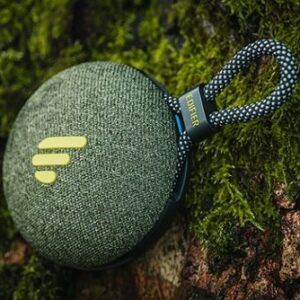 Edifier - MP100 Plus Portable Bluetooth Speaker - Forest Green