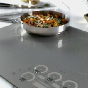 Monogram - 30" Built-In Induction Cooktop - Black Graphite