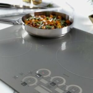 Monogram - 36" Built-In Induction Cooktop - Silver