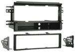 Metra - Dash Kit for Select 2003-2006 Kia Sorento DIN - Black